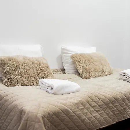 Appartement Mostowa Standard By Bookinghost *